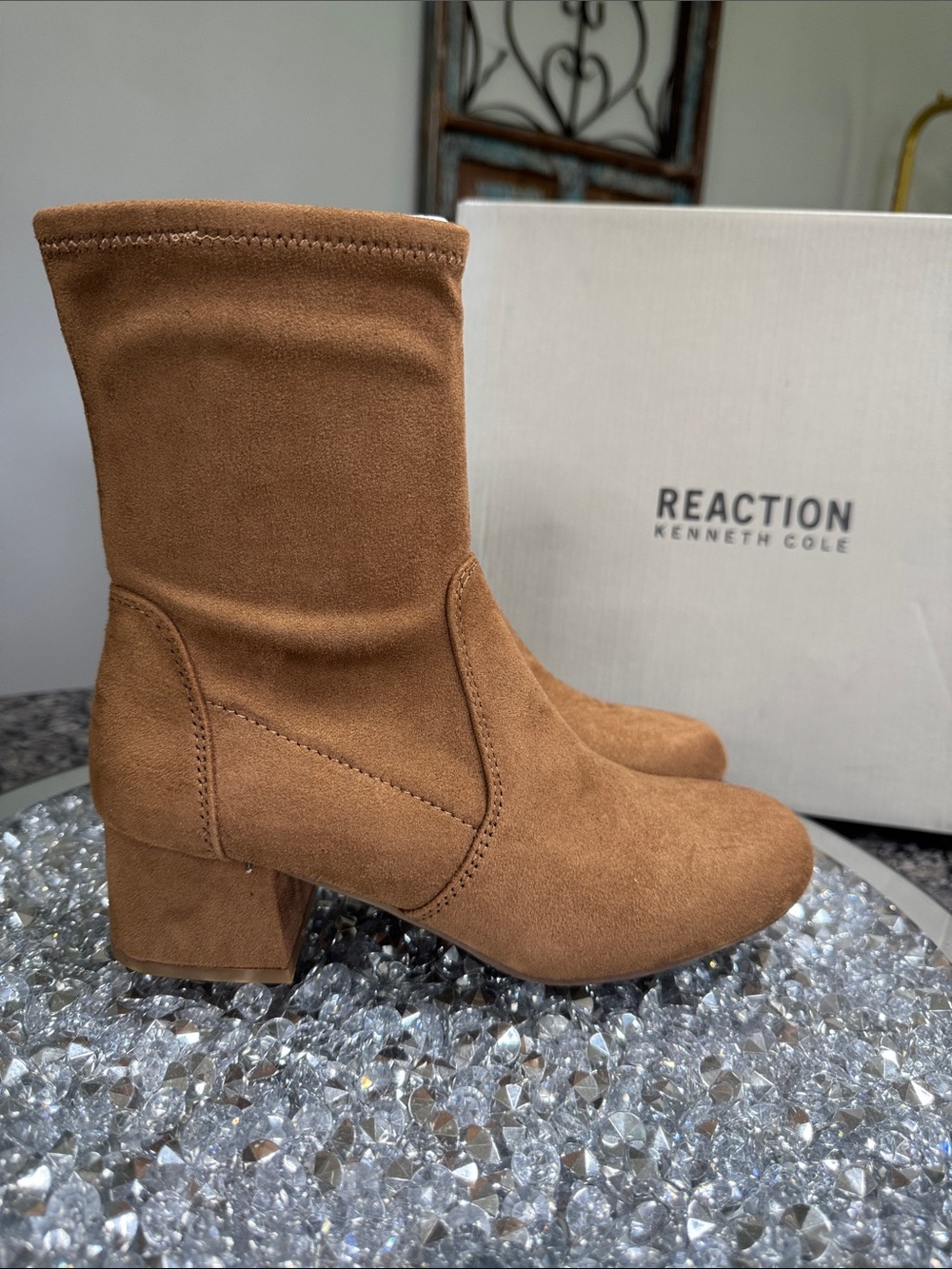 Reaction Kenneth Cole Tan ankle Block Heel Boots NEW 6